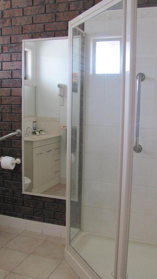 מריבורו Bristol Hill Motor Inn מראה חיצוני תמונה